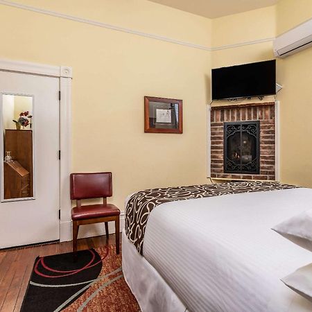 Hotel Napa Valley, Ascend Hotel Collection Exterior photo